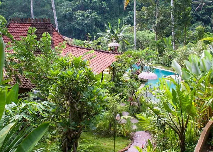 Ferienhaus Mahadevi 1 Open-air Jungle Joglo Near